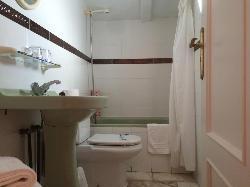 Hotel Hermanos Macias Ronda Cameră foto